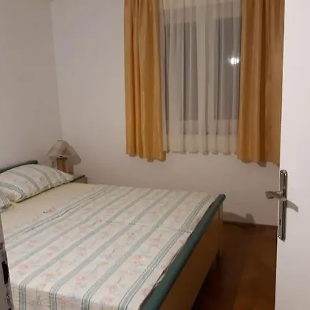 1 Διαμέρισμα Omišalj
